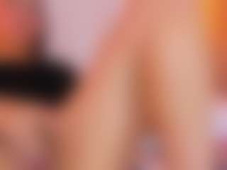 MiaHills's Live Sex Cam Show