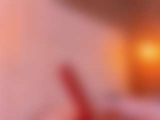MiaHills's Live Sex Cam Show