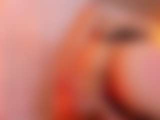 MiaHills's Live Sex Cam Show