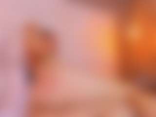 MiaHills's Live Sex Cam Show