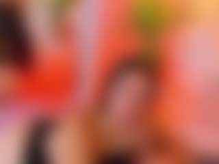MiaHills's Live Sex Cam Show