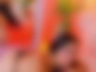MiaHills's Live Sex Cam Show