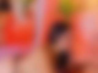 MiaHills's Live Sex Cam Show