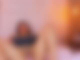 MiaHills's Live Sex Cam Show