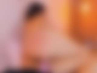 MiaHills's Live Sex Cam Show