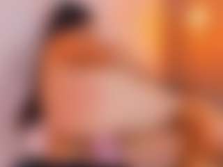 MiaHills's Live Sex Cam Show
