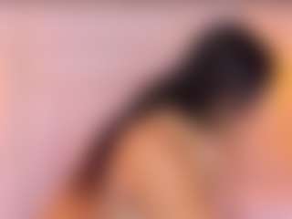MiaHills's Live Sex Cam Show
