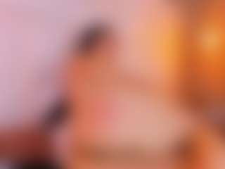 MiaHills's Live Sex Cam Show