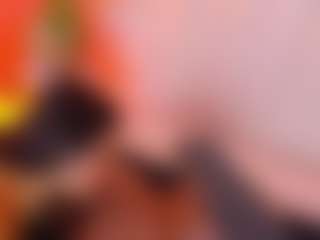 MiaHills's Live Sex Cam Show