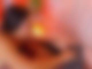 MiaHills's Live Sex Cam Show