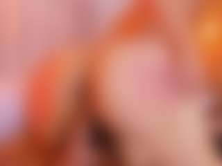 MiaHills's Live Sex Cam Show
