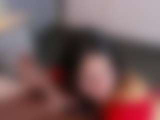 MiaHills's Live Sex Cam Show