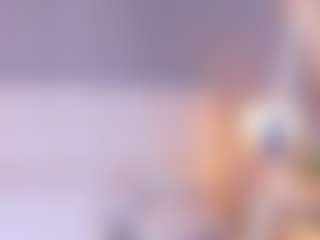 MiaHills's Live Sex Cam Show