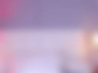 MiaHills's Live Sex Cam Show