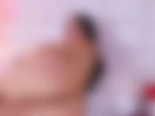 MiaHills's Live Sex Cam Show