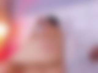 MiaHills's Live Sex Cam Show