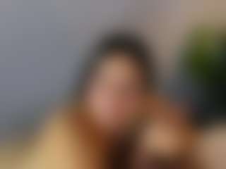 MiaHills's Live Sex Cam Show