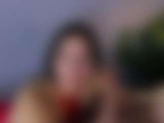 MiaHills's Live Sex Cam Show