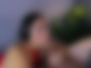 MiaHills's Live Sex Cam Show