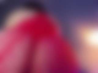 MiaHills's Live Sex Cam Show