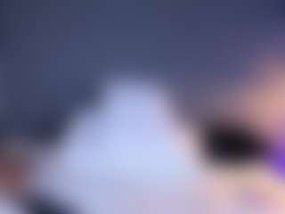 MiaHills's Live Sex Cam Show