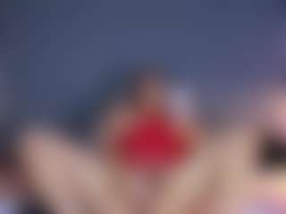 MiaHills's Live Sex Cam Show