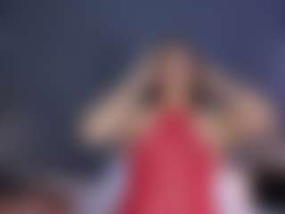 MiaHills's Live Sex Cam Show