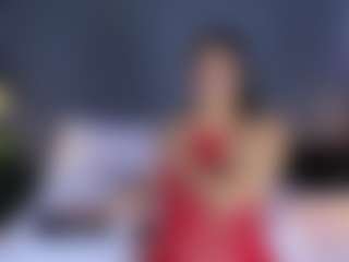 Live cam show with MiaHills - New Brown Eyes on CamClone