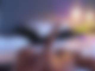 MiaHills's Live Sex Cam Show