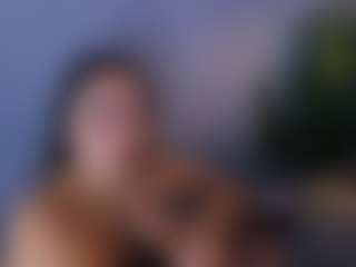 Live cam show with MiaHills - Oil on Nude Live Now