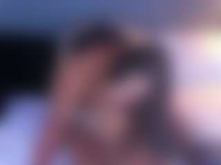 MiaHills's Live Sex Cam Show