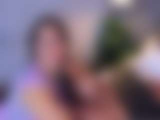 Live cam show with MiaHills - Spanks on CSO-WL
