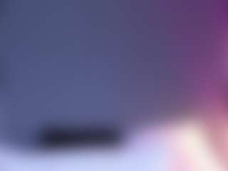 Live cam show with MiaHills - Brown Hair on Camsoda