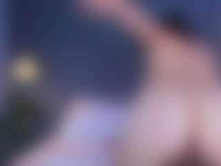 MiaHills's Live Sex Cam Show