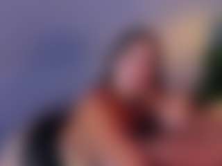 Live cam show with MiaHills - Spanks on Camiplay Live