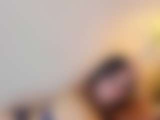Live cam show with MiaHills - BBW Teen (18+) on TeamSkeetLive