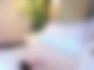 Live cam show with MiaHills - Brown Hair Teen (18+) on crypto-cams
