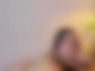 Live cam show with MiaHills - Dirty Talk on SinfulBabes