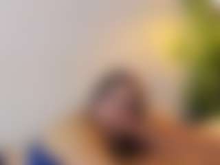 Live cam show with MiaHills - Erotic Dance on galaxygirlnitro.com