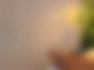 Live-camshow met MiaHills - Doggy op Camsoda