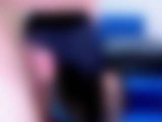 mili-lv's Live Sex Cam Show