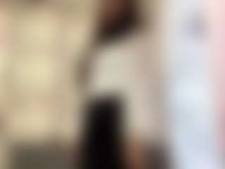 Live cam show with RosalindaCavalieri - Oil on Camsoda