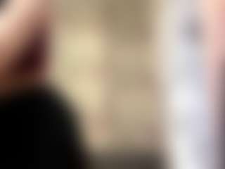 Live cam show with RosalindaCavalieri - New Blowjob on Gym Cam Girls