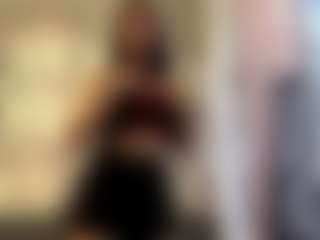 Live cam show with RosalindaCavalieri - Average on Soda Cam