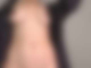 Live cam show with violeta-gomez-5 - Natural on Hubzter Live