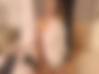 Live cam show with violeta-gomez-5 - Camel Toe on madthumbs