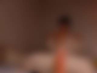 Virellia's Live Sex Cam Show