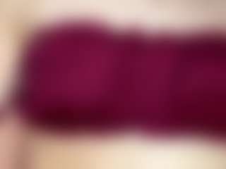 AidaGravette's Live Sex Cam Show