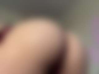 AidaGravette's Live Sex Cam Show