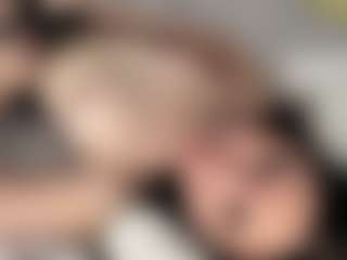 AidaGravette's Live Sex Cam Show